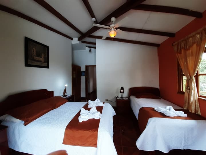 Suymar Ecolodge Galapagos
