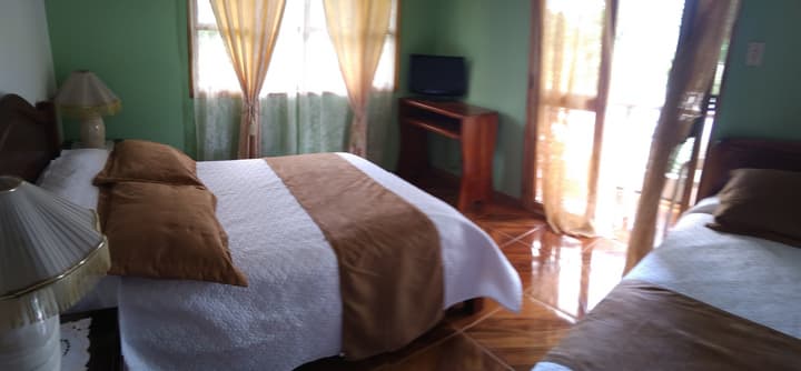 Suymar Ecolodge Galapagos