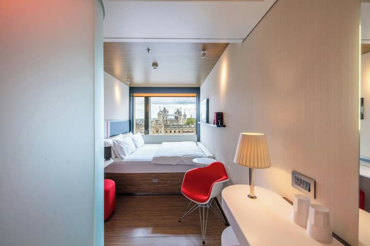 citizenM Tower of London