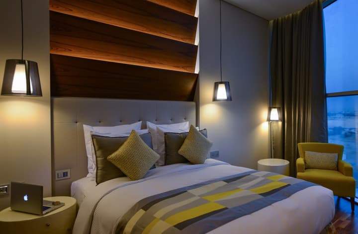 The Avenue Hotel