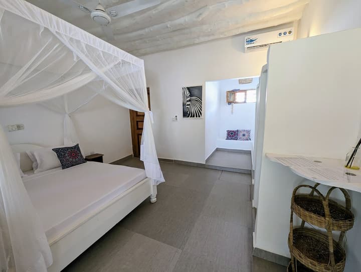 Bahati Villa