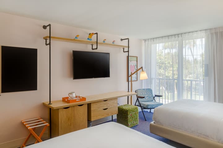 Plunge Beach Resort
