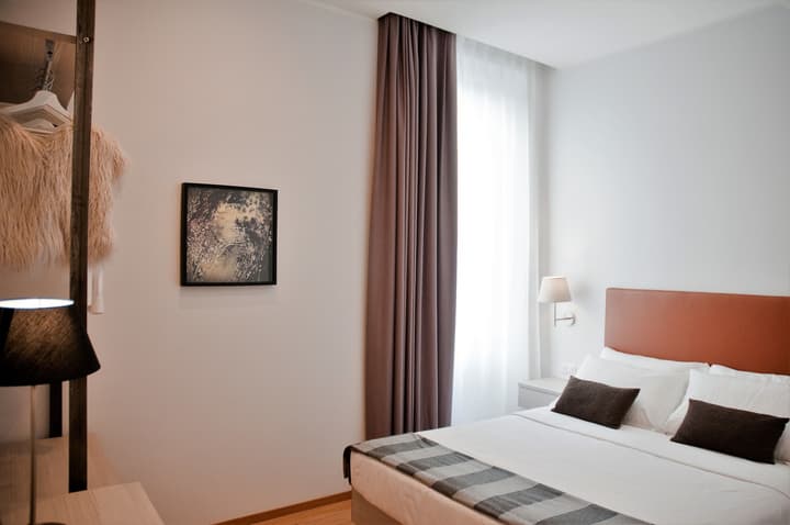 Giuturna Boutique Hotel