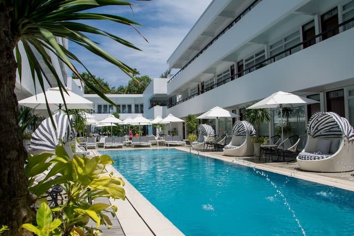 Coast Boracay