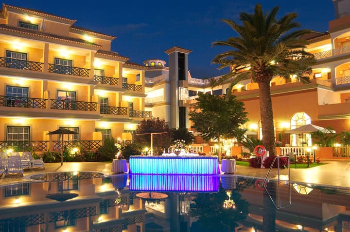 Hotel Riu Garoé