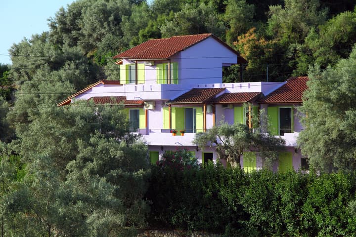 Summer House Louisa