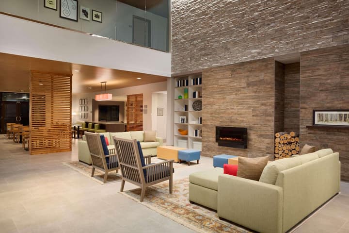 Country Inn & Suites by Radisson Asheville River Arts District