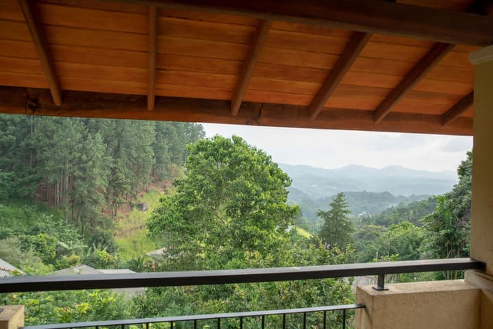 Melheim Kandy Villas