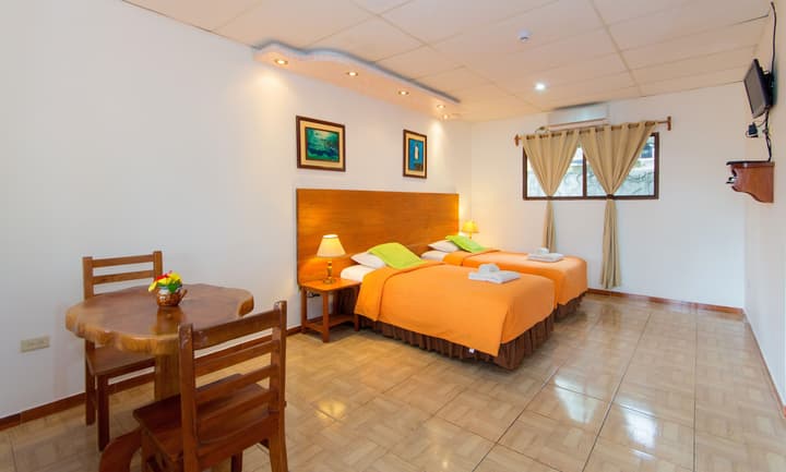 Twin Hotel Galapagos