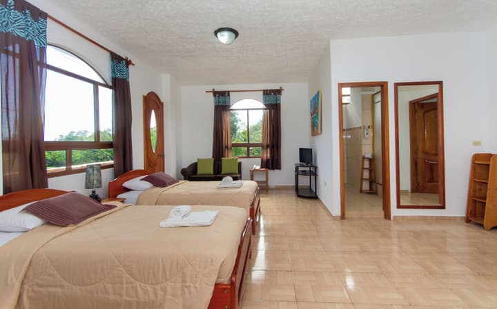Twin Hotel Galapagos