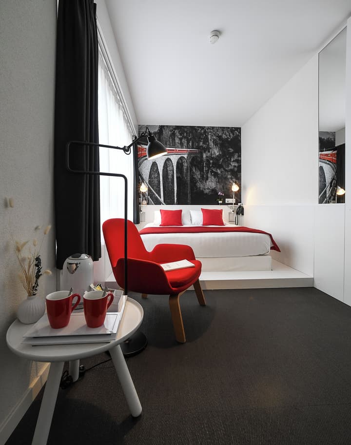 Home Swiss Hotel