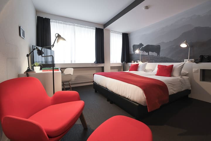 Home Swiss Hotel