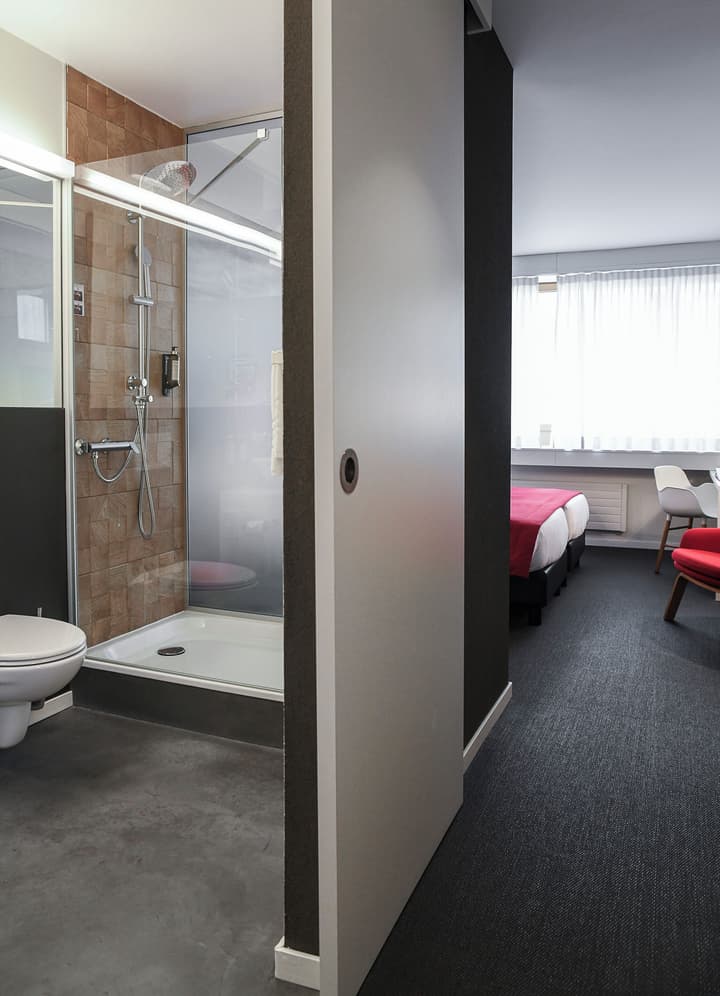 Home Swiss Hotel
