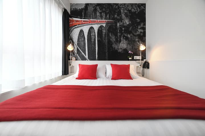 Home Swiss Hotel