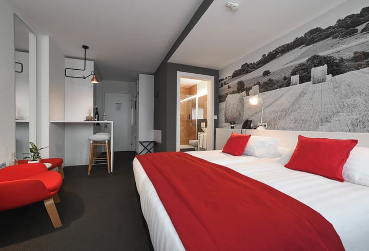 Home Swiss Hotel