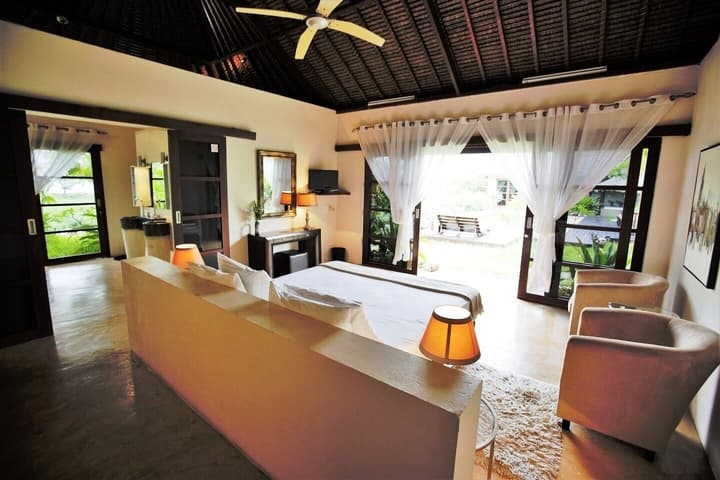 Chuiba Bay Lodge