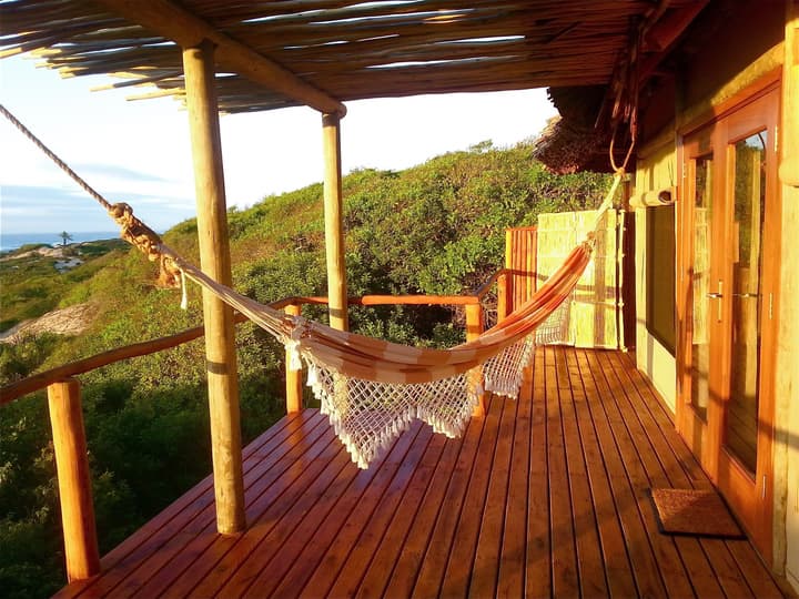 Travessia Beach Lodge