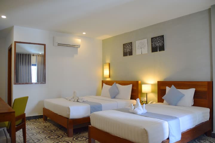 Home Chic Hotel