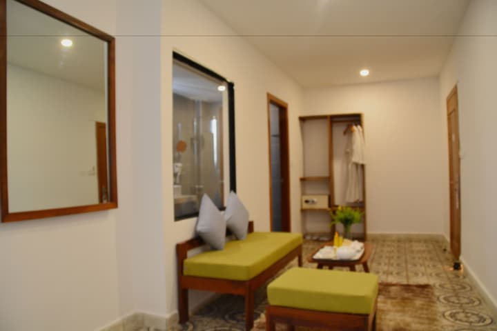 Home Chic Hotel