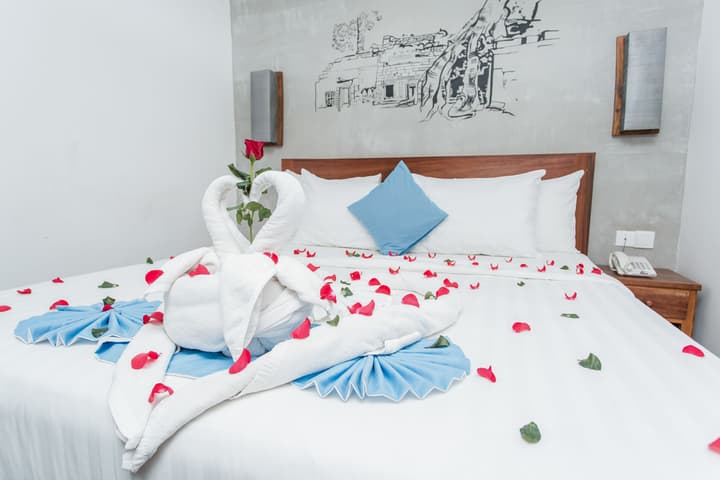 Home Chic Hotel