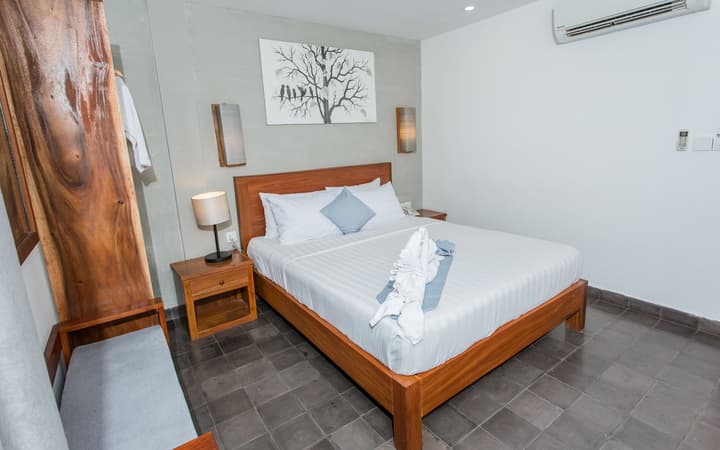 Home Chic Hotel