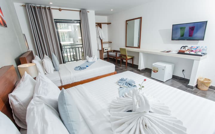 Home Chic Hotel