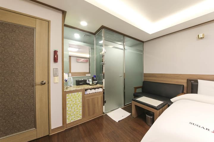 Sugar Hotel