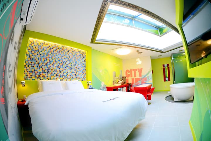 Sugar Hotel