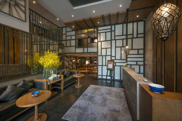 Bespoke Trendy Hotel Hanoi