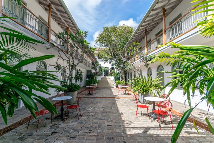 Fort Bazaar