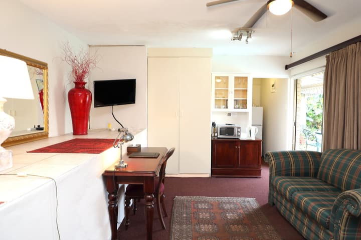 Kingston Place Guest House