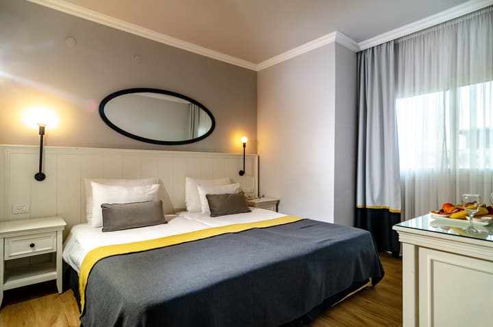 Royal Plaza Hotel