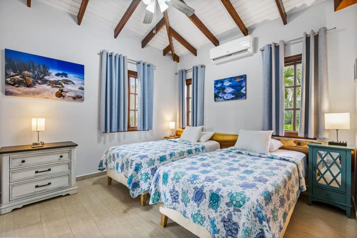 Habitat Bonaire, BW Signature Collection