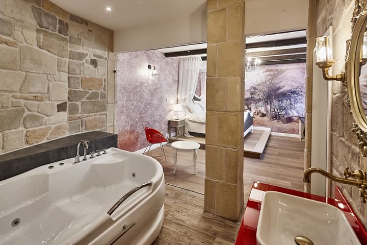 Maison Bistro & Hotel