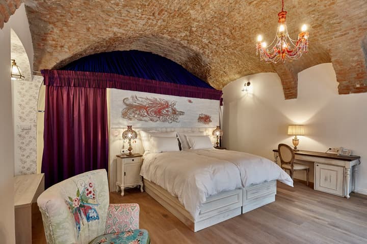 Maison Bistro & Hotel