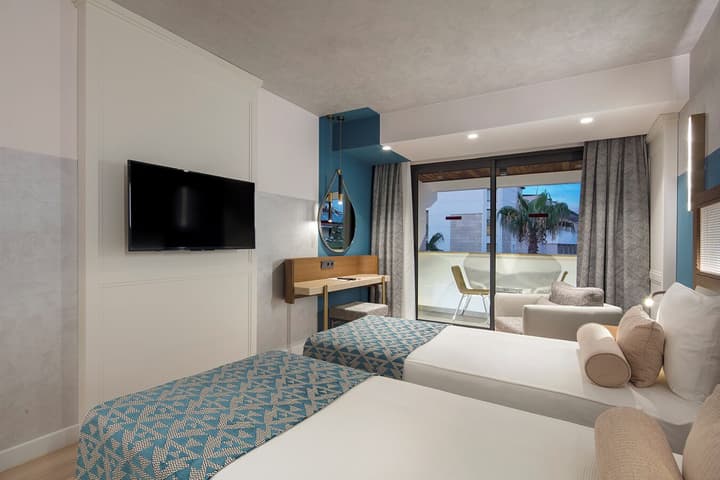Trendy Side Beach (Adults Only, 16+) - All inclusive