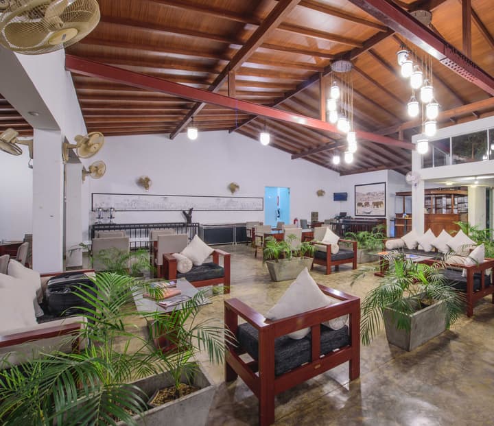 Hotel Wewa Addara