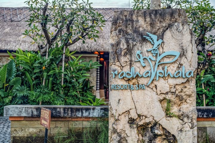 Radha Phala Resort & Spa