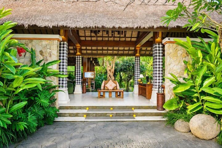 Radha Phala Resort & Spa