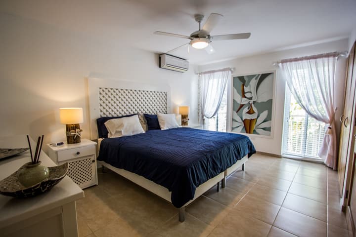Los Flamencos Aparthotel