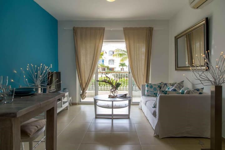 Los Flamencos Aparthotel