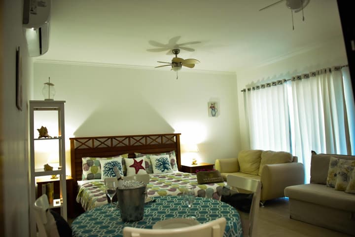 Los Flamencos Aparthotel