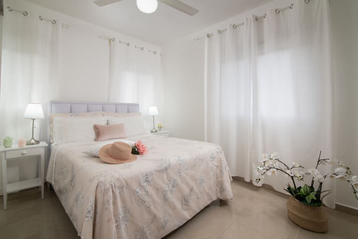 Los Flamencos Aparthotel