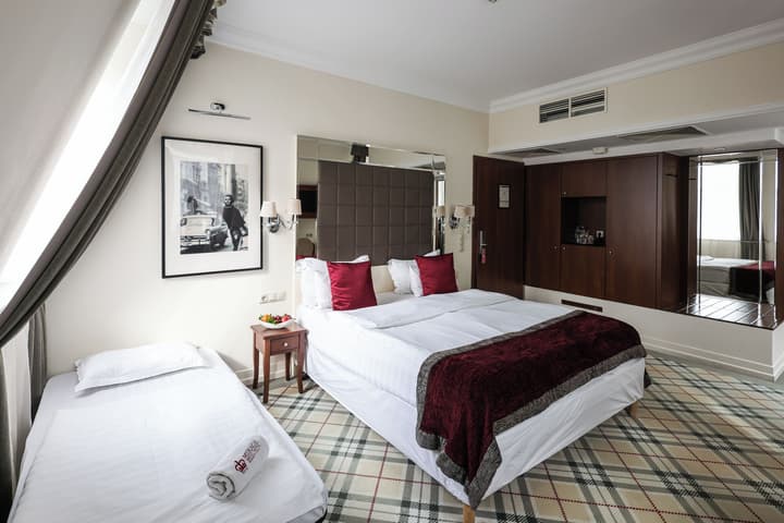 Mirage Medic Hotel