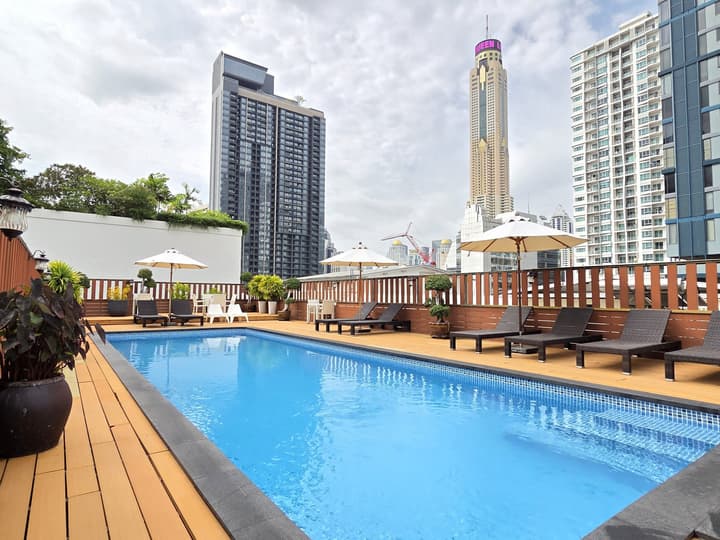True Siam Rangnam Hotel