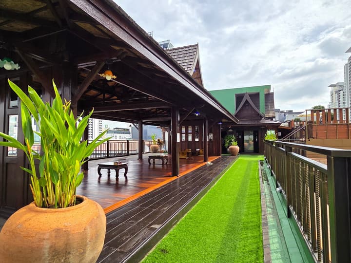 True Siam Rangnam Hotel