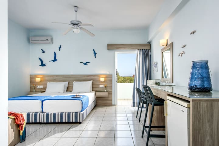 Aptera Beach