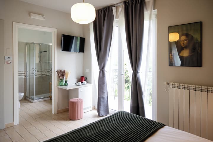 Hotel RossoVino Como