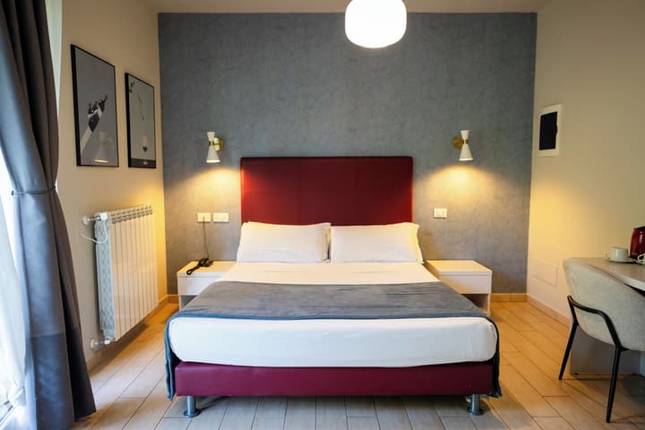 Hotel RossoVino Como