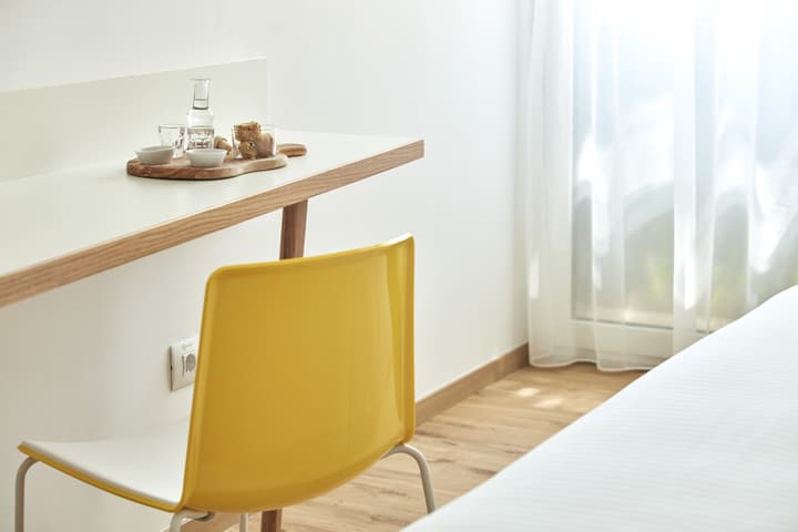 Olive Green Hotel